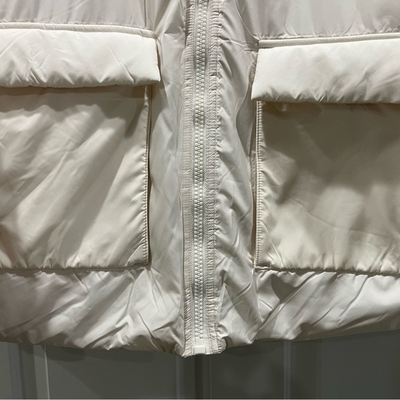 Fabletics Off-White Jacket - Picture 3 of 5